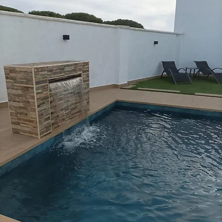 Casa En Conil Familias Piscina Privada Y Terraza Horská chata